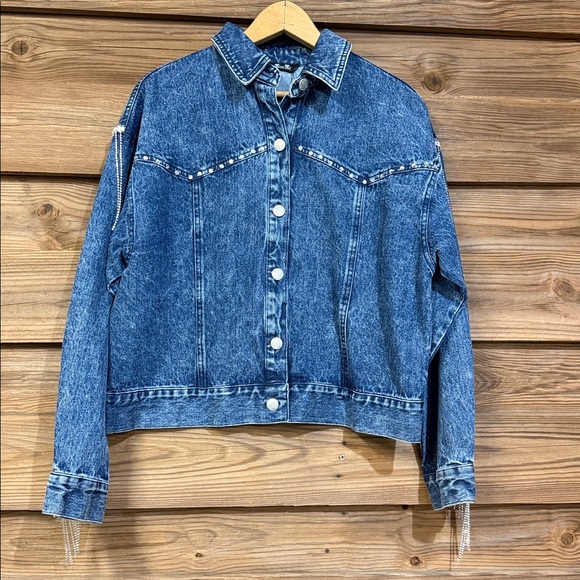 Miss Me Nashville Denim Jacket with Fringe - Picture 4 of 11